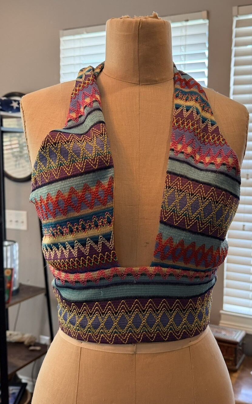 A|KIRA CRUSHIN ON YOU BRALETTE strip knit halter , vacation women’s medium